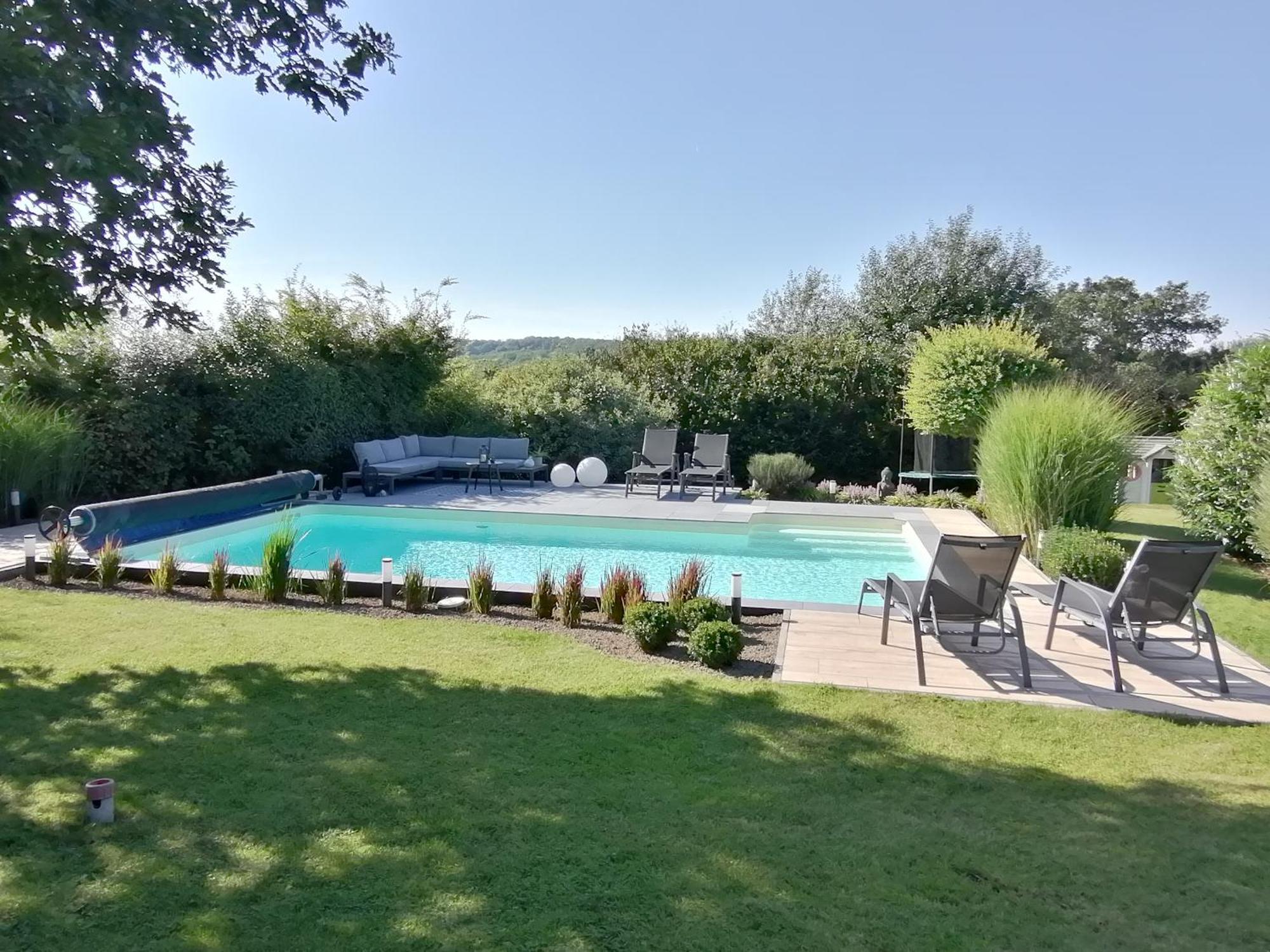 Le Clos Du Montys Louveigné Exteriér fotografie